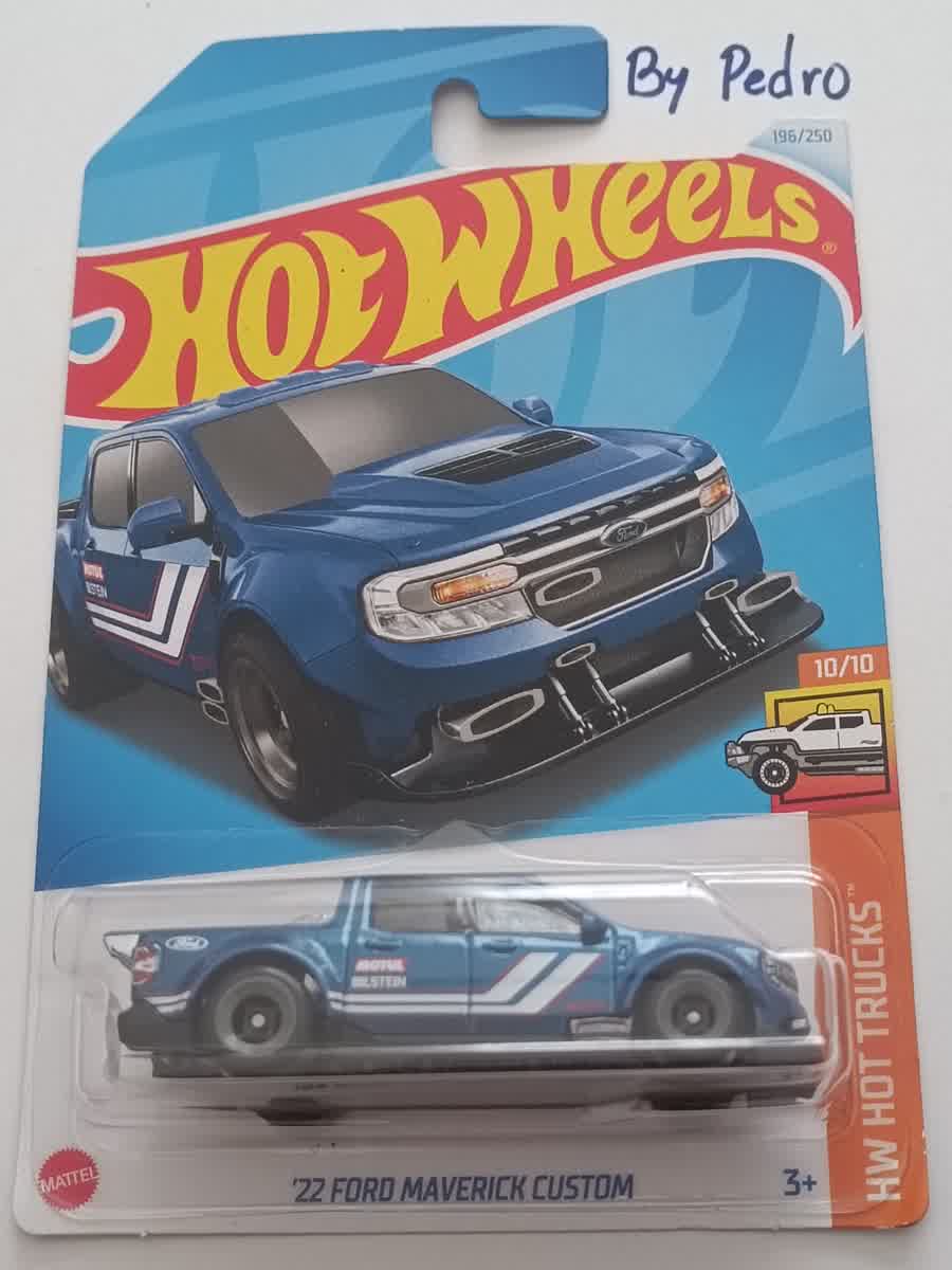 22 Ford Maverick Custom